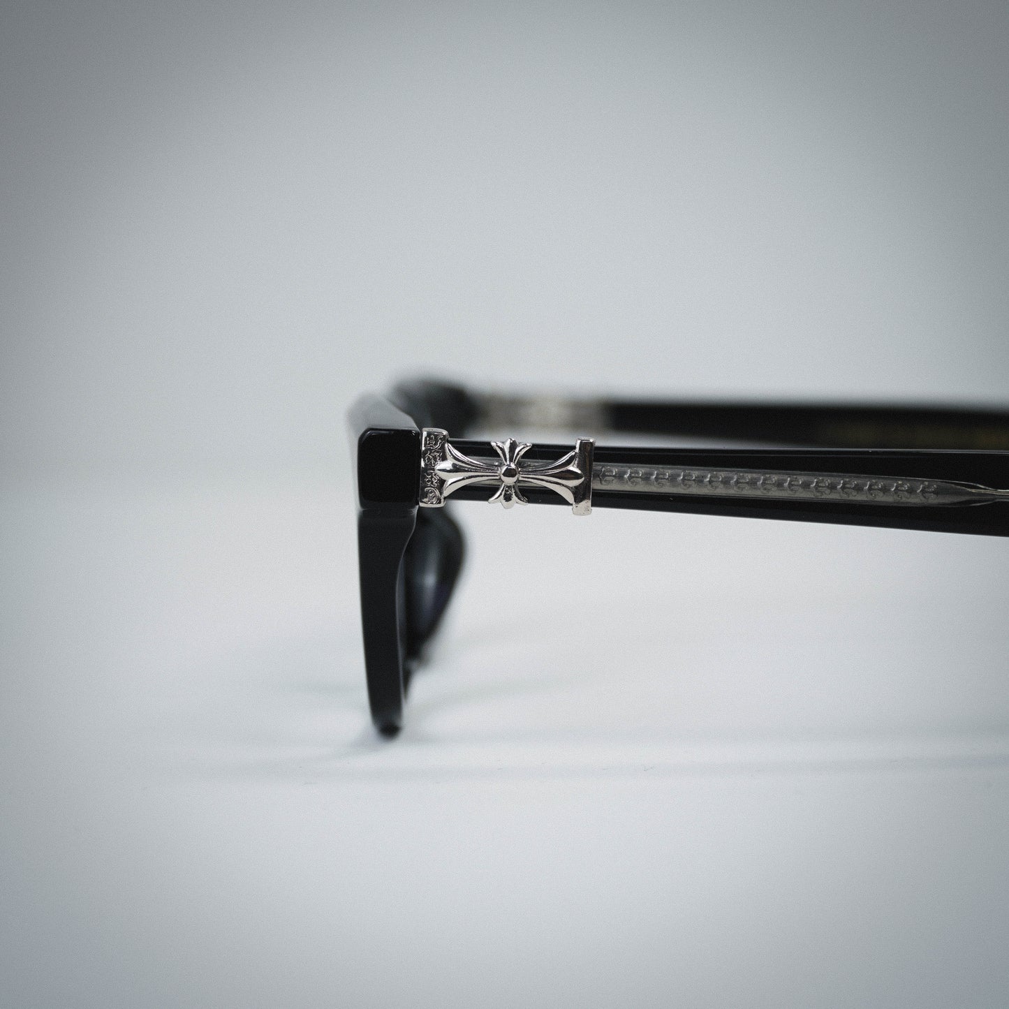 Fayesso Signature Frame – Premium Edition