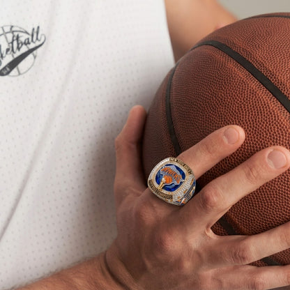 NY Knicks Champions Ring - Collector's Edition