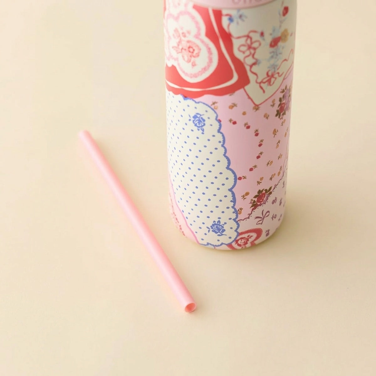 Owl x UO Tumbler Exclusive Hankies Print Free Sip 32 oz Water Bottle - Limited Edition