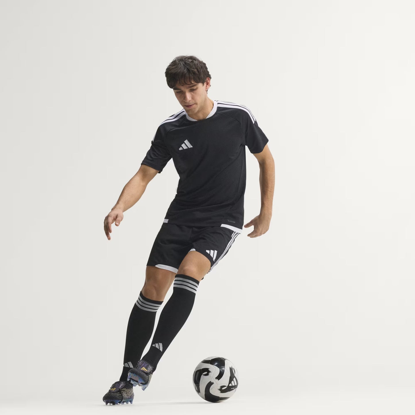 PREDATOR ELITE FT KAKÁ FIRM GROUND
