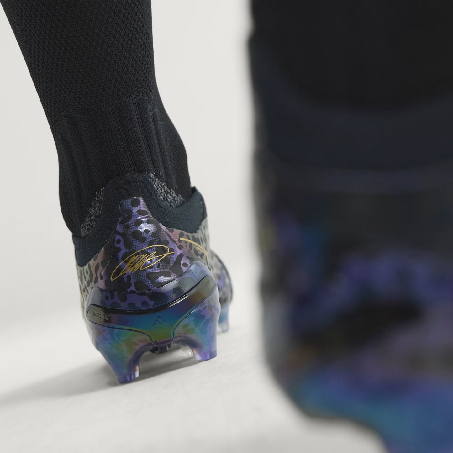 PREDATOR ELITE FT KAKÁ FIRM GROUND
