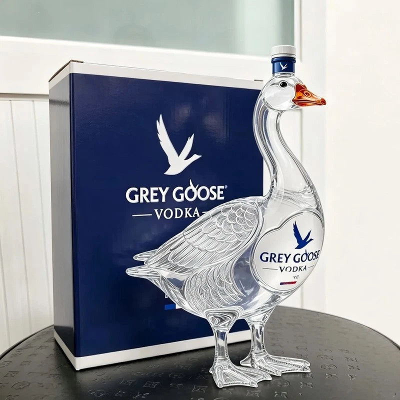 GG 30th Anniversary Sculpted Glass Decanter 1996–2026 Limited Edition Rock Decanter Collectible Gift